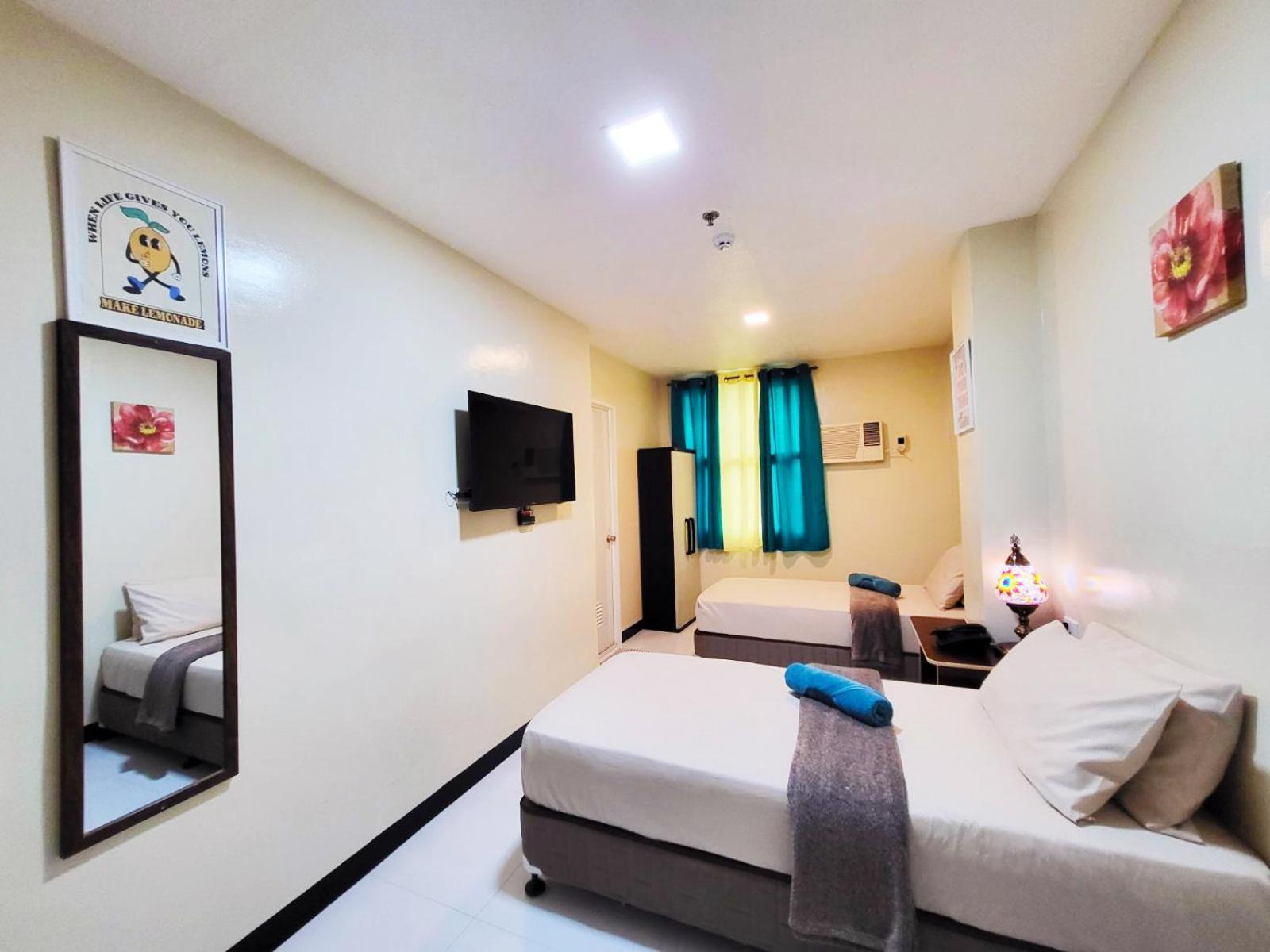 B&J Guesthouse And Tours Tagbilaran City Exterior foto